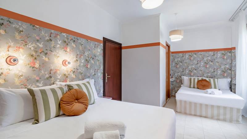 Hotel-Espana-Rom-dependance-DELUXE-FAMILY-ROOMS-3